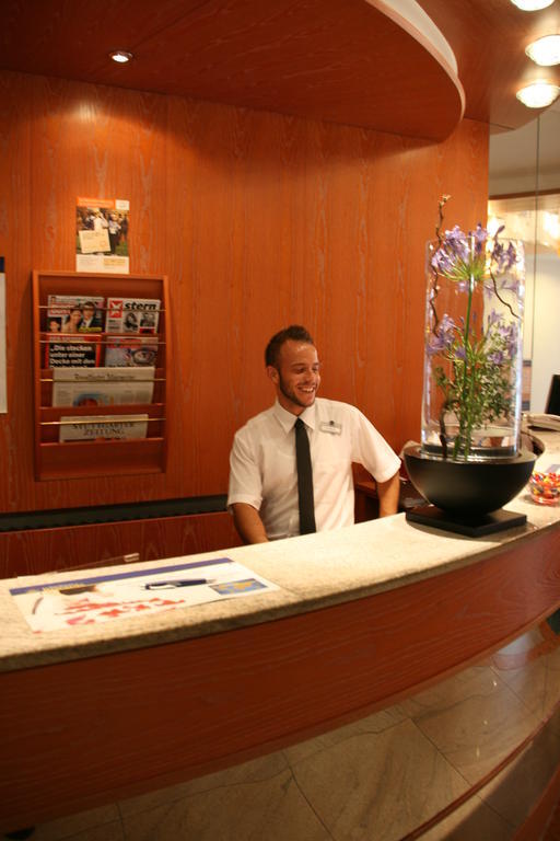Best Western Hotel Ketterer Stuttgart Exterior foto
